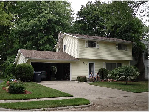 255 Highlake Ave Photo 1
