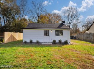 4521 River Front Dr, Louisville, KY 40216