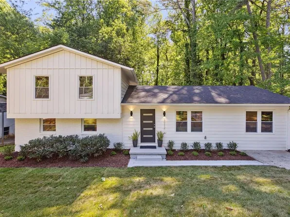 3912 Live Oak Dr, Atlanta, GA 30340