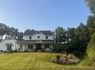 66081 Maple Wood Dr, Edwardsburg, MI 49112