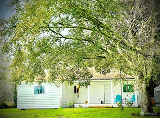 27911 Sandridge Rd, Ocean Park, WA 98640