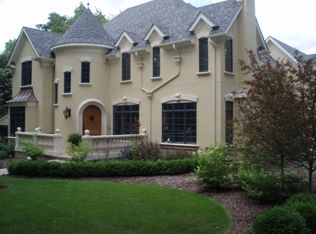 136 N Vine St, Hinsdale, IL 60521