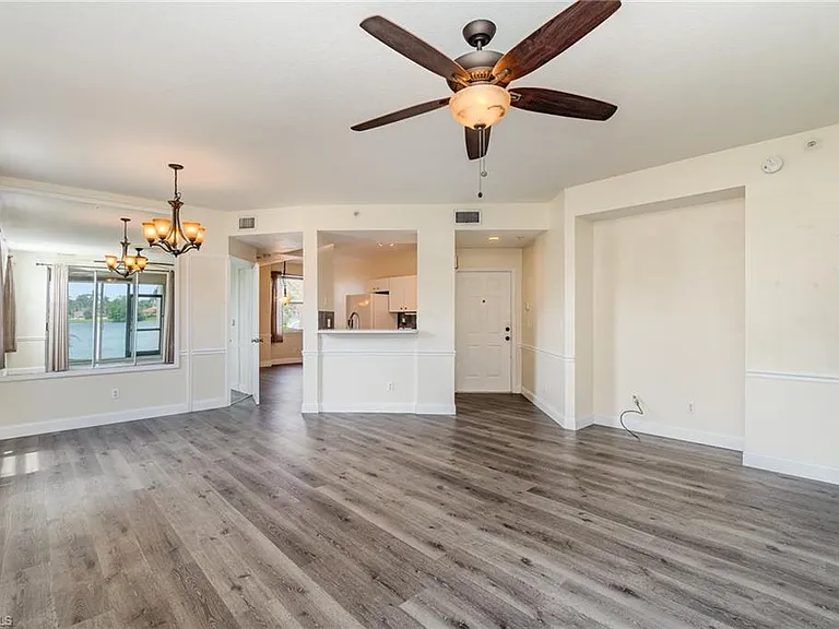 2408 Millcreek Ln #104 — Photo 4
