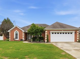 1103 Ridgecrest Ln NE, Hartselle, AL 35640