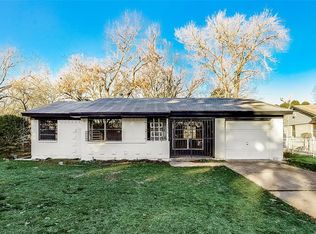 2339 Blue Creek Dr, Dallas, TX 75216