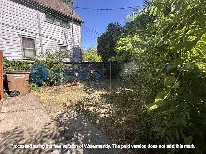 516 E 4th Ave — Photo 15