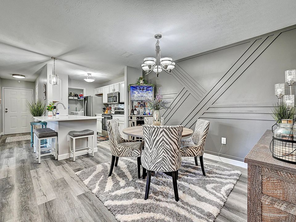 1st image of 2316 Sawmill Ct APT 102