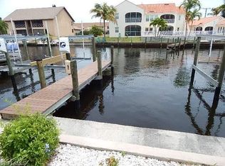 4563 SE 5th Pl APT 104, Cape Coral, FL 33904