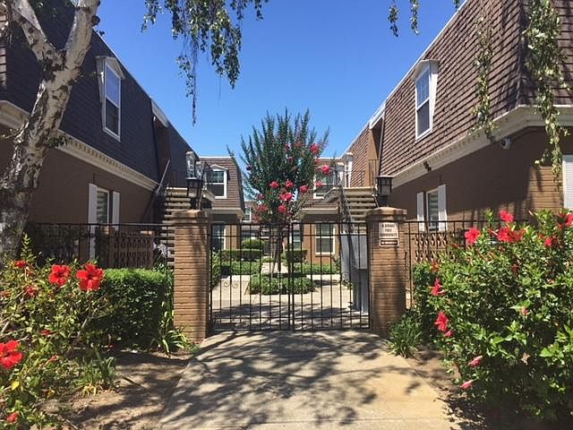 1st image of 426 Escuela Ave APT 16