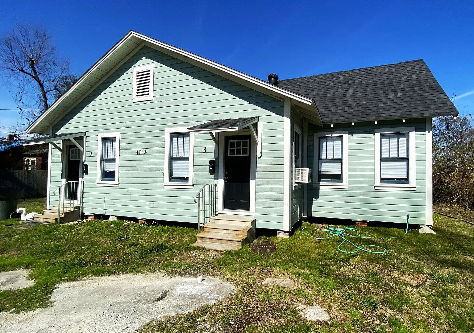 1-Bedroom in Downtown LC | All Bills Paid — Photo 2