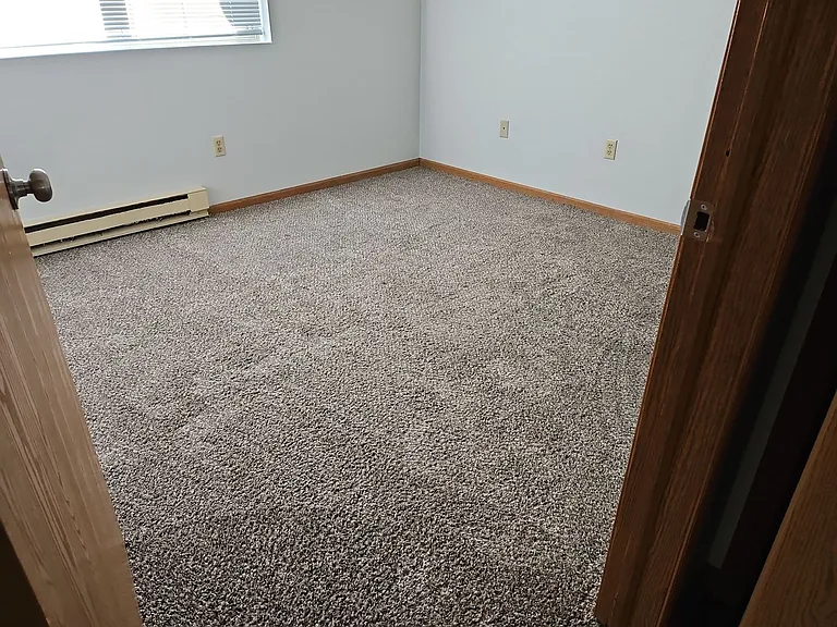1201 E Bell Avenue — Photo 14