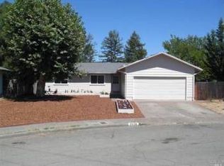 2028 Pueblo South Ct, Santa Rosa, CA 95409
