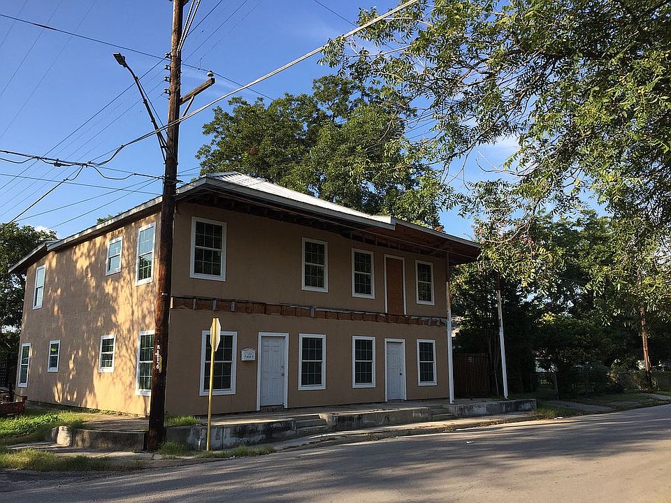 1st image of 723 Recio St
