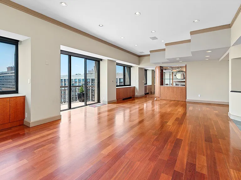 200 Old Palisade Rd #Penthouse 4/5 — Photo 6