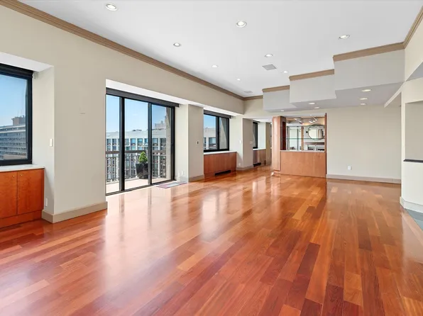 200 Old Palisade Road image 6 of 46