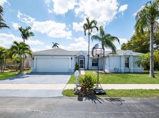3971 SW 72nd Way, Davie, FL 33314