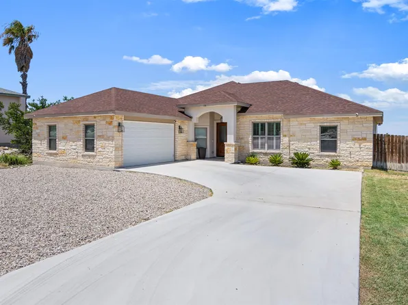 110 La Paloma Dr, Del Rio, TX 78840