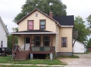 1375 Walnut St, Green Bay, WI 54301