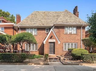 71 Maple St, Brooklyn, NY 11225