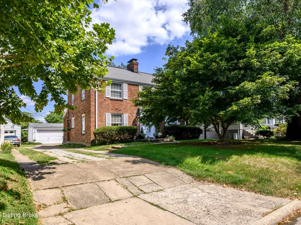 2223 Saratoga Dr, Louisville, KY 40205