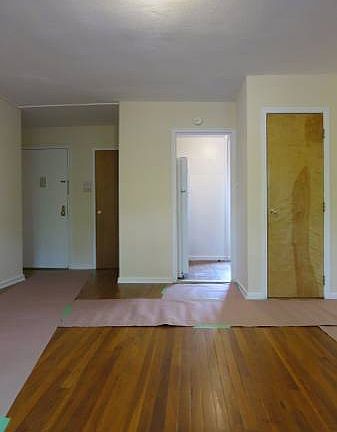 3rd image of 2084 28th St APT 2A