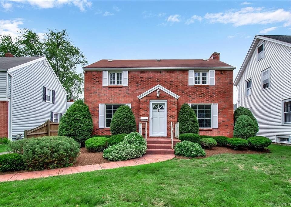 1st image of 498 Roycroft Blvd