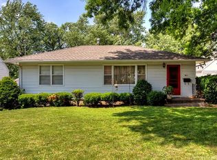 3811 Madison Ave, Des Moines, IA 50310