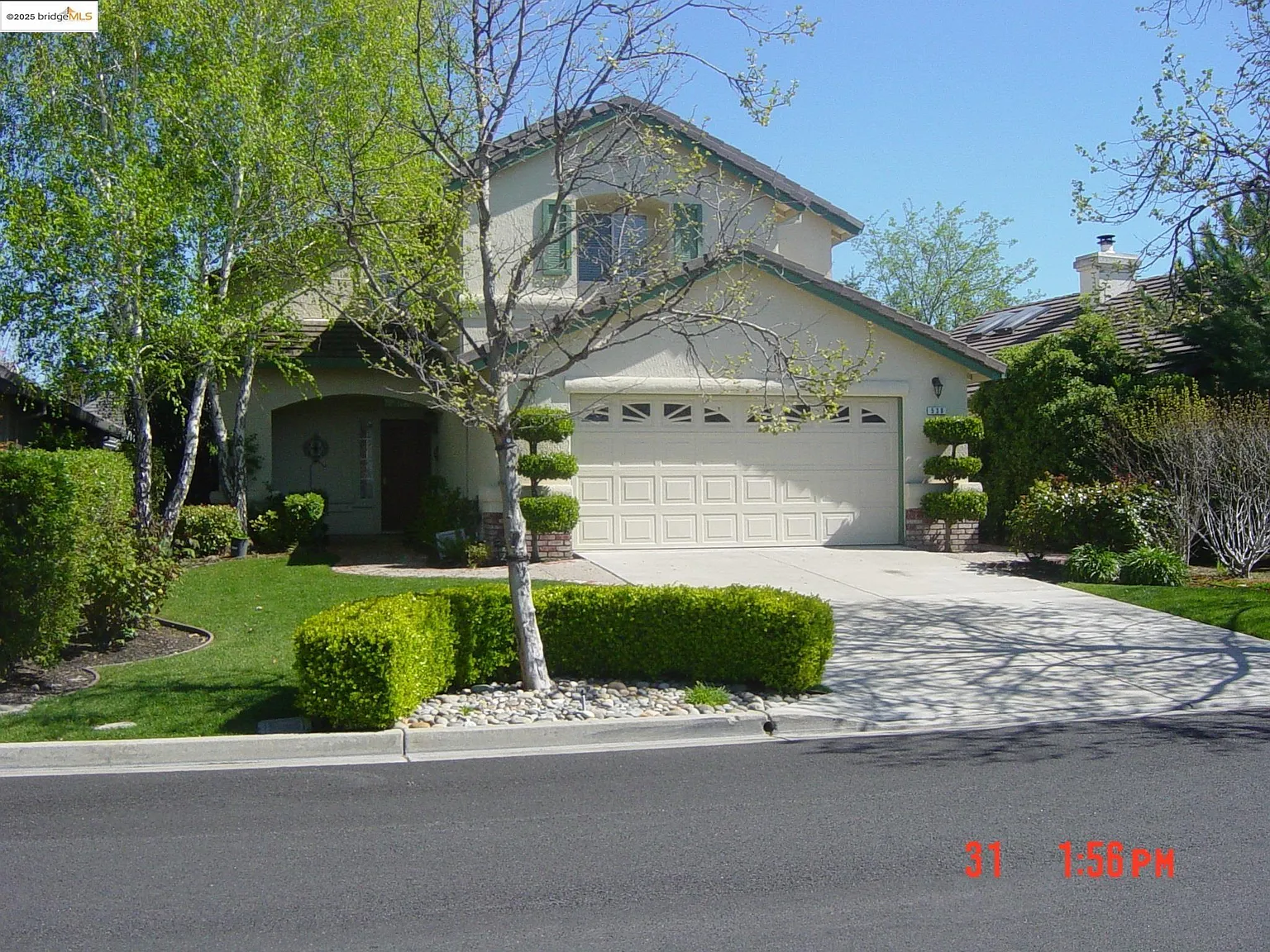 538 Apple Hill Dr photo 1