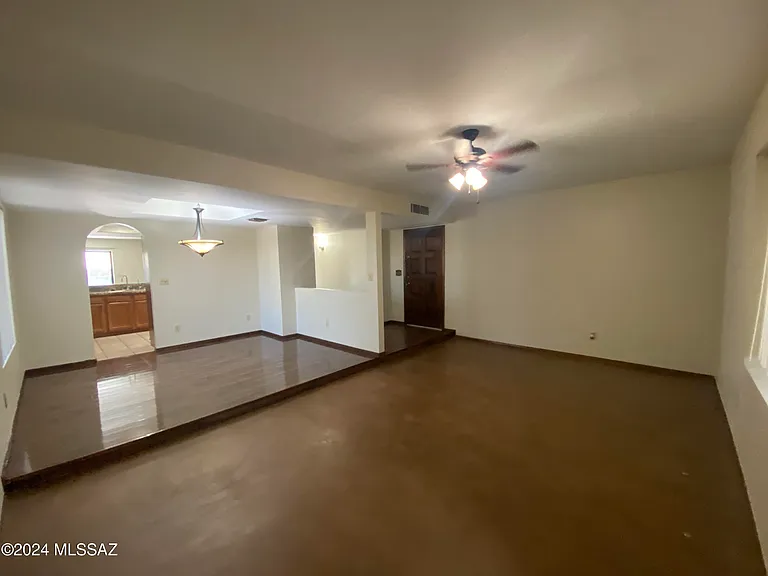 4113 W Julep St — Photo 8
