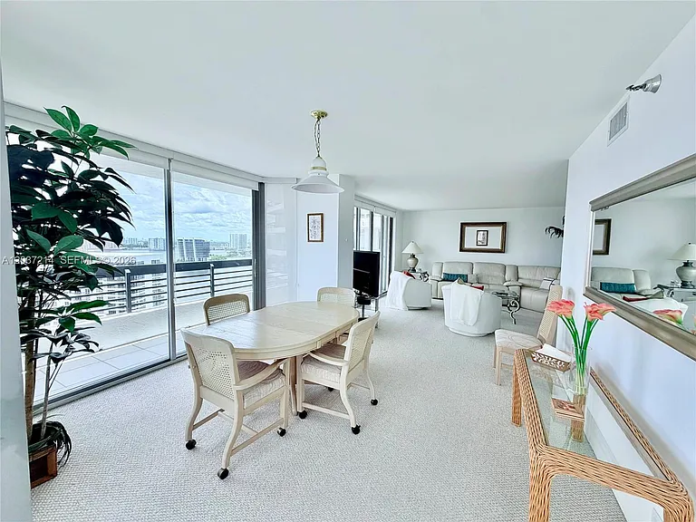 3500 Mystic Pointe Dr #2306 — Photo 21