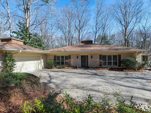 103 Bruce Dr, Cary, NC 27511