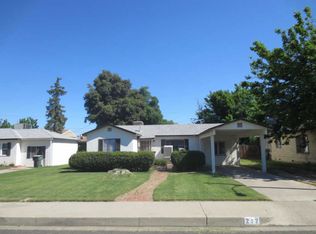 212 W Howard Ave, Visalia, CA 93277