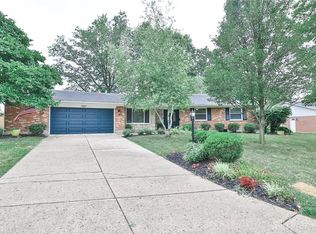 5247 Oakbrooke Dr, Kettering, OH 45440