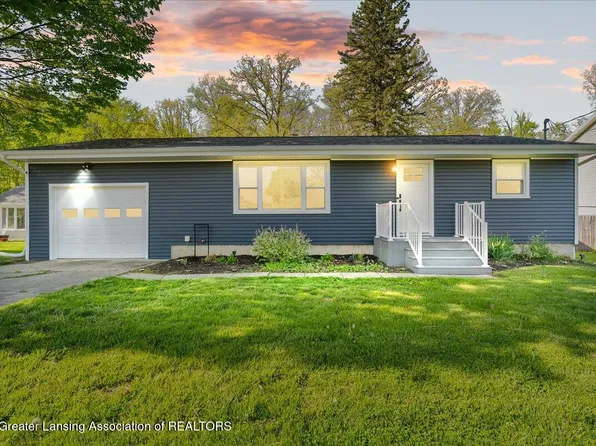 4522 Arden Rd, Lansing, MI 48917