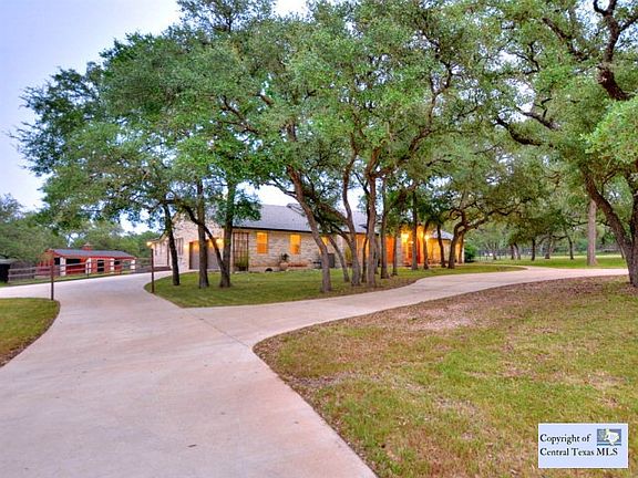 2nd image of 725 W Camino De Rancho