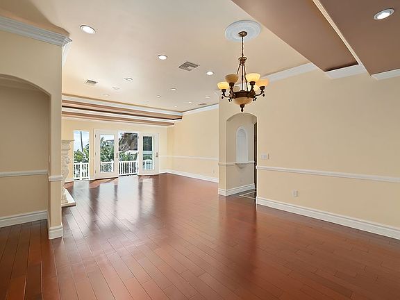 2nd image of 1790 Thurber Pl