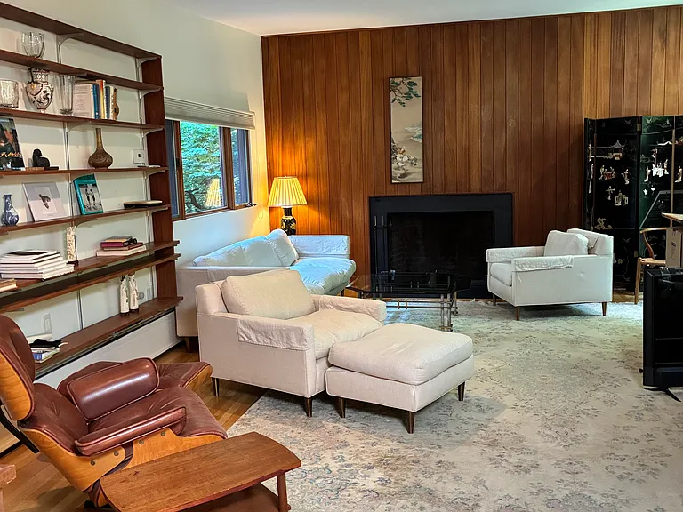 7 Hickory Ln — Photo 5