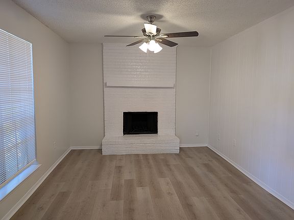 2nd image of 7501 Hanover Ln