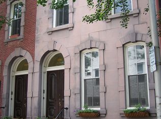 2310 Spruce St APT A, Philadelphia, PA 19103