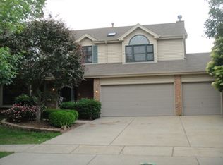 17912 River Bend Rd, Orland Park, IL 60467