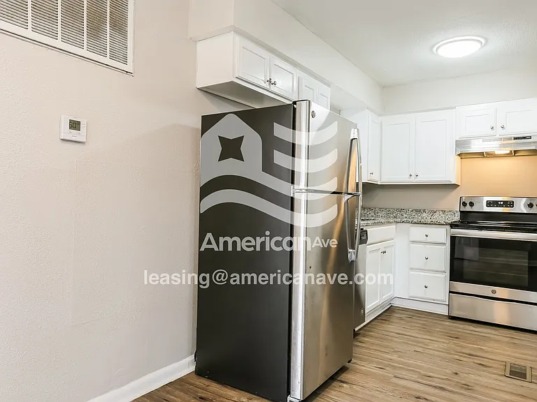 339555_008_kitchen_13649532.jpg