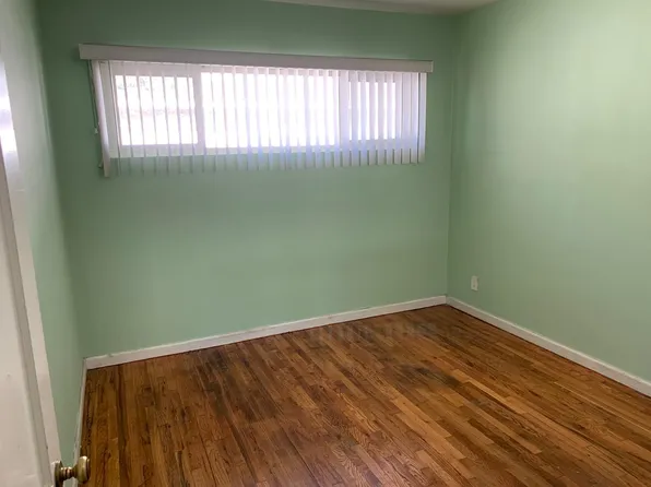 663 E Queen St, Inglewood, CA 90301