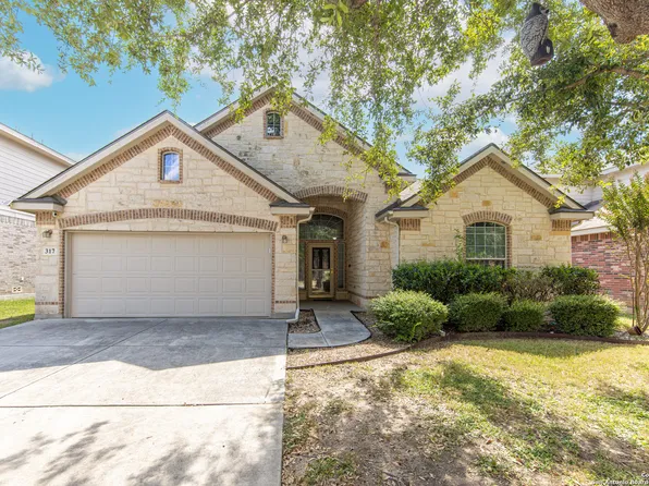 317 Loch Lomond, Cibolo, TX 78108