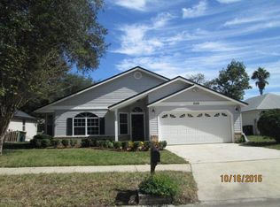 2069 Saint Martins Dr E, Jacksonville, FL 32246