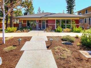 2190 NW Clearwater Dr, Bend, OR 97703