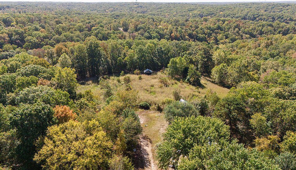 1st image of 000 Woodland Lane