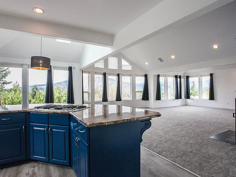 154 Palos Verdes — Photo 9