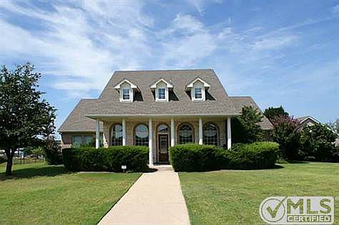 2nd image of 3825 Harbour View Ct
