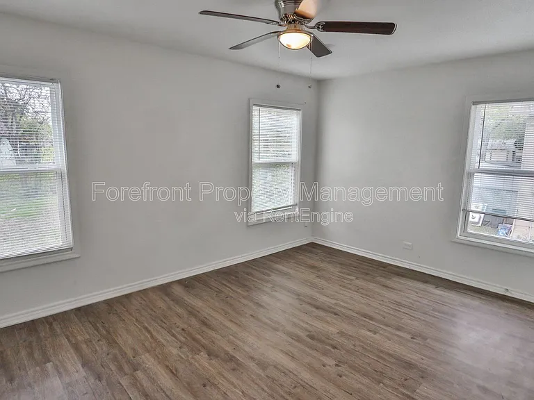 2426 Cincinnati Ave — Photo 15