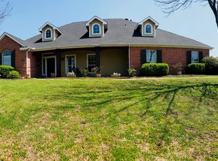 1131 Trophy Ct E, Midlothian, TX 76065